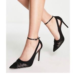 NWT Black High Heels